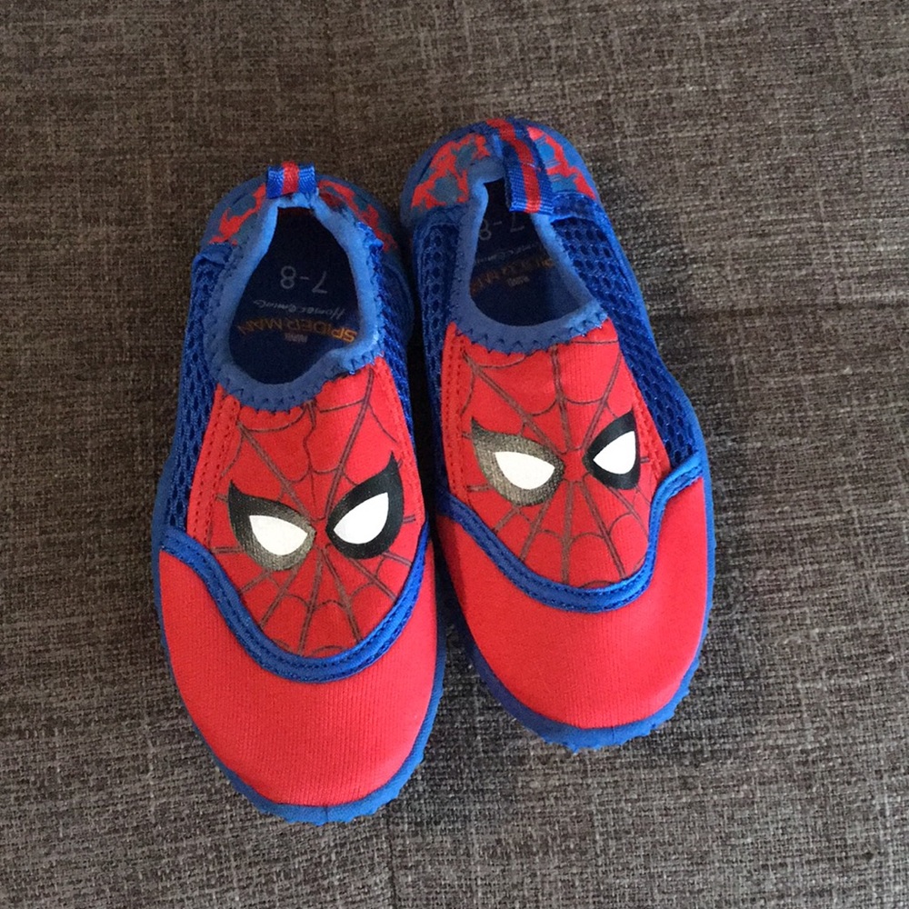 Toddler Spider-Man swim shoes NEW 7/8